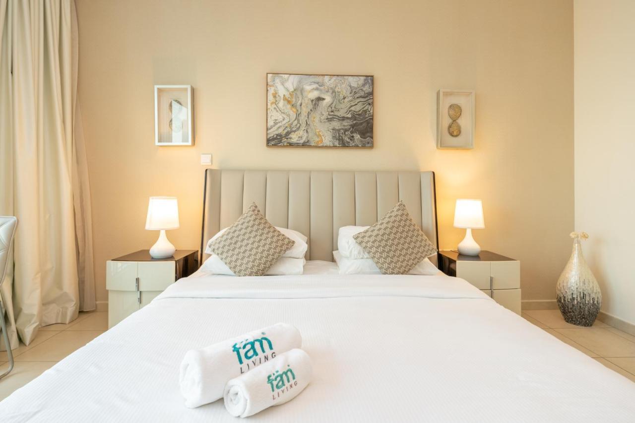 Fam Living - The Residences Tower - Burj Khalifa & Fountain Views 두바이 외부 사진