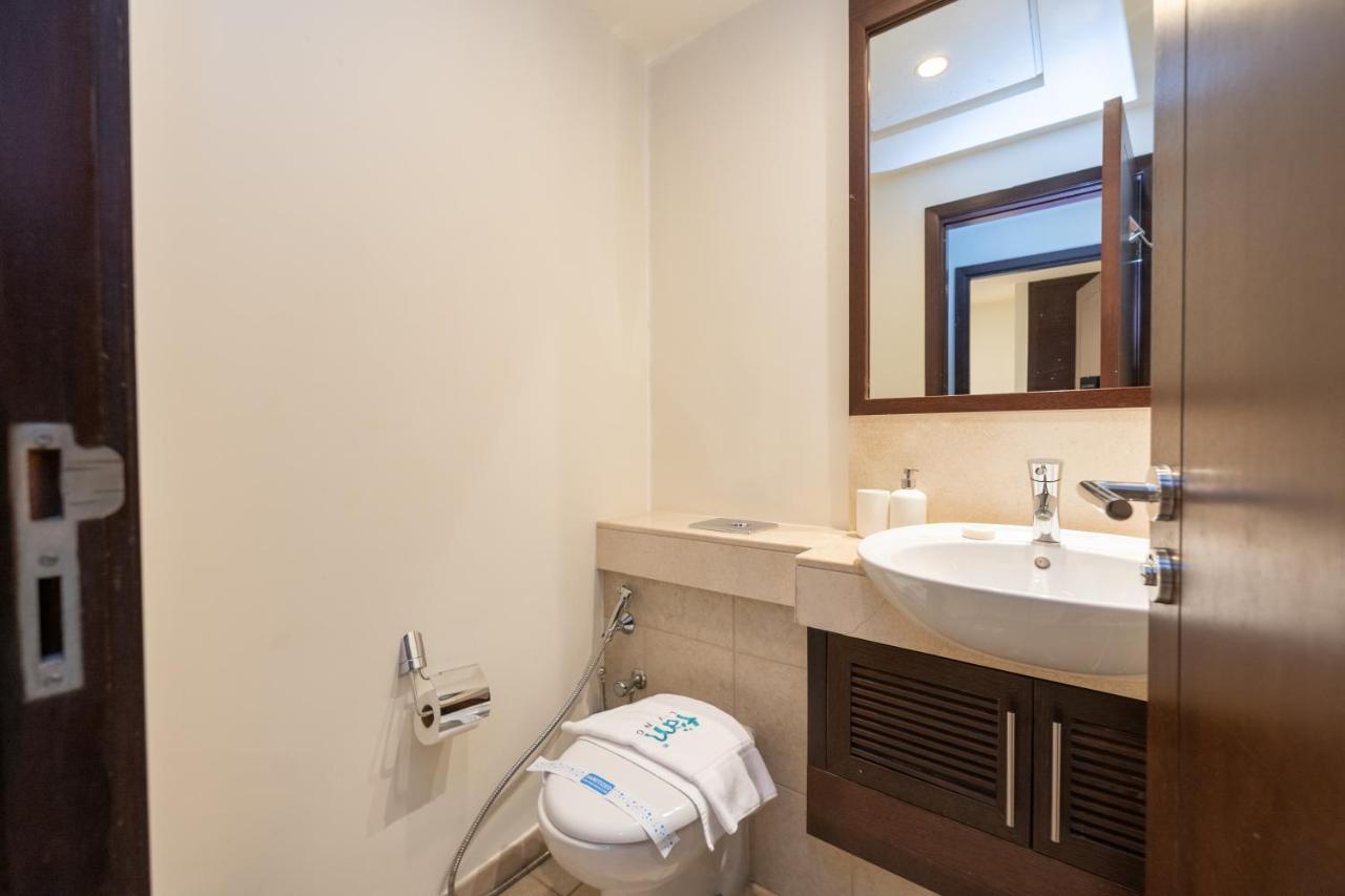 Fam Living - The Residences Tower - Burj Khalifa & Fountain Views 두바이 외부 사진